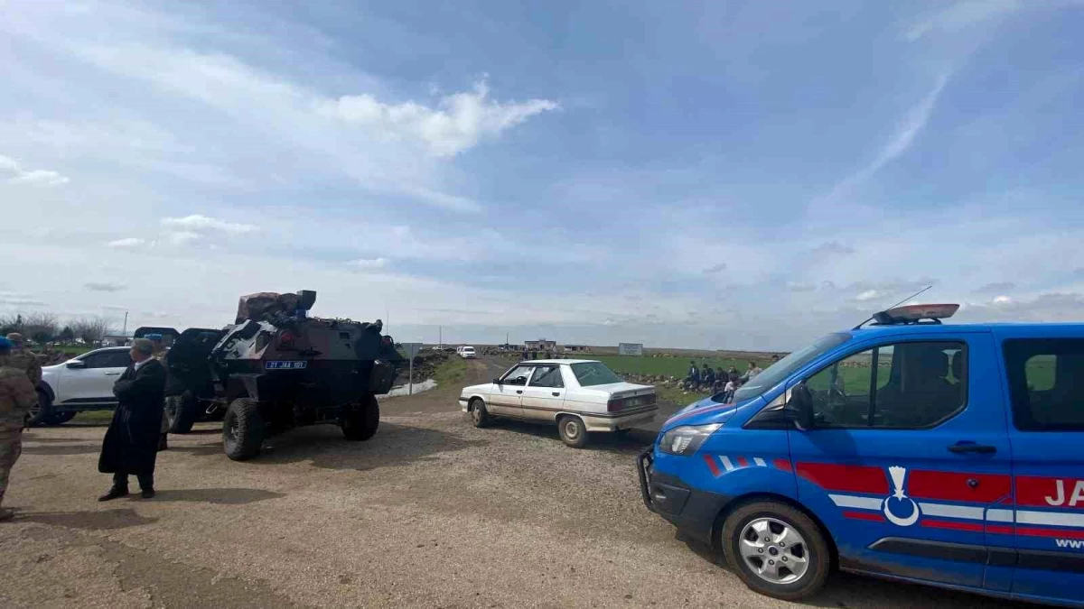 Diyarbakır'da hayvan yolundan çıkan kavgada 3 kişi yaralandı
