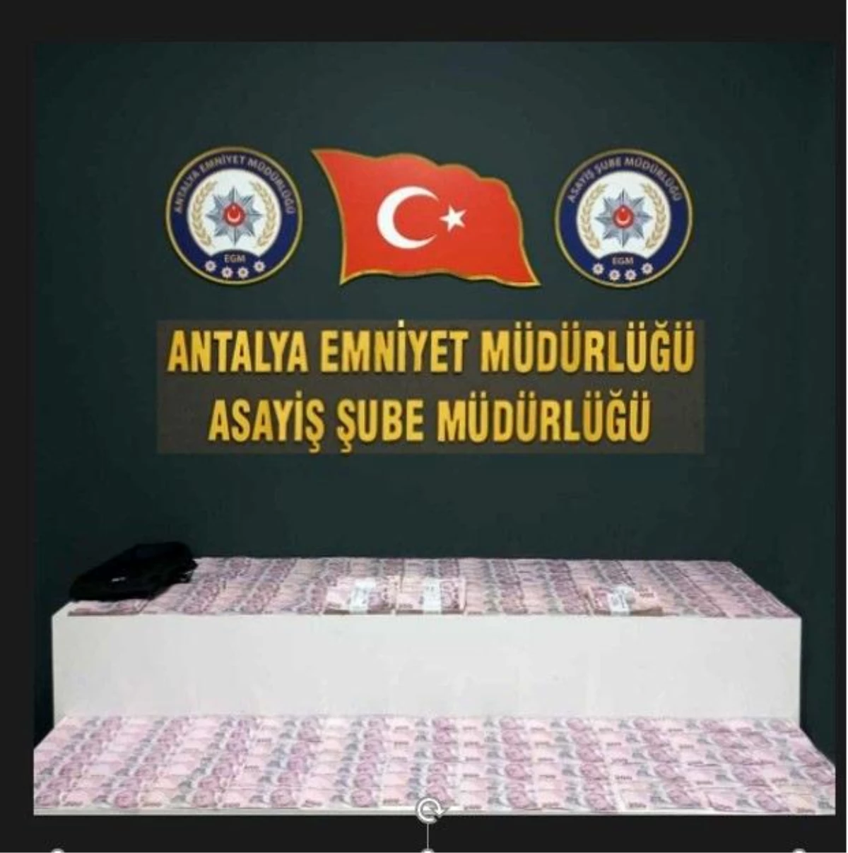 Antalya’da Polis ve Savcı Rolüyle Dolandırıcılık Yapan Şüpheli Yakalandı