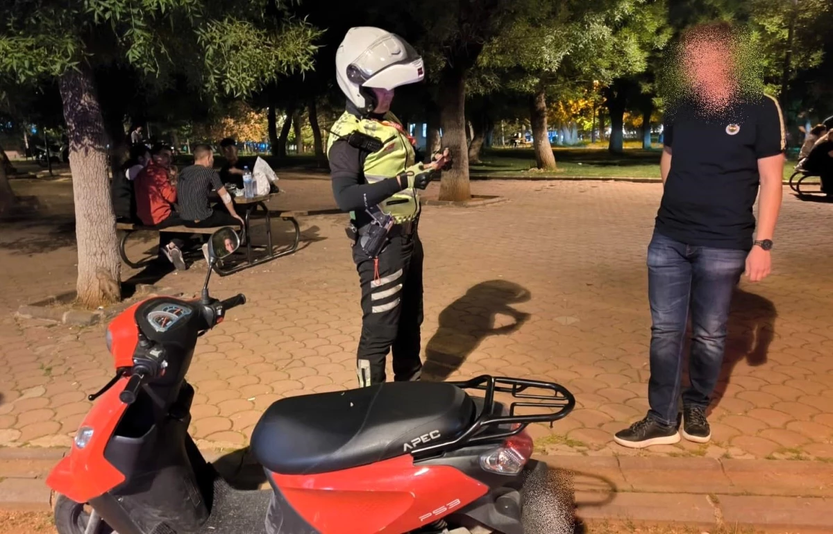 Gaziantep’te parklarda yapılan denetimde 77 motosiklet sürücüsüne 249 bin 239 TL para cezası