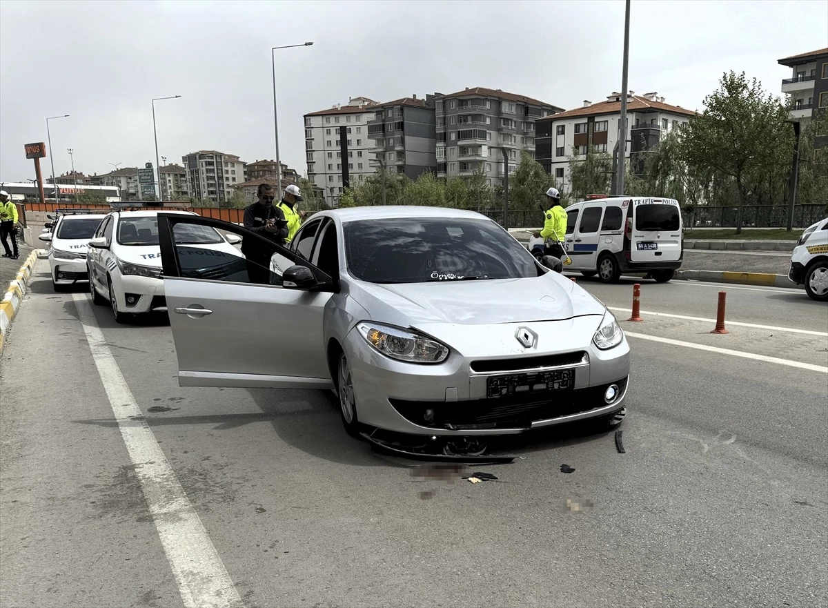 Aksaray'da çocuğa otomobil çarptı, ağır yaralandı