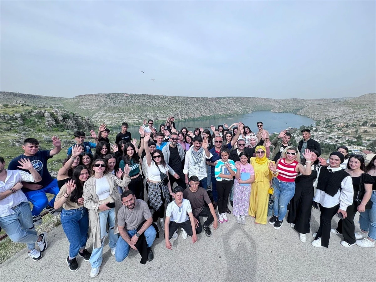 Arguvanlı öğrenciler Halfeti'ye kültür gezisi düzenledi