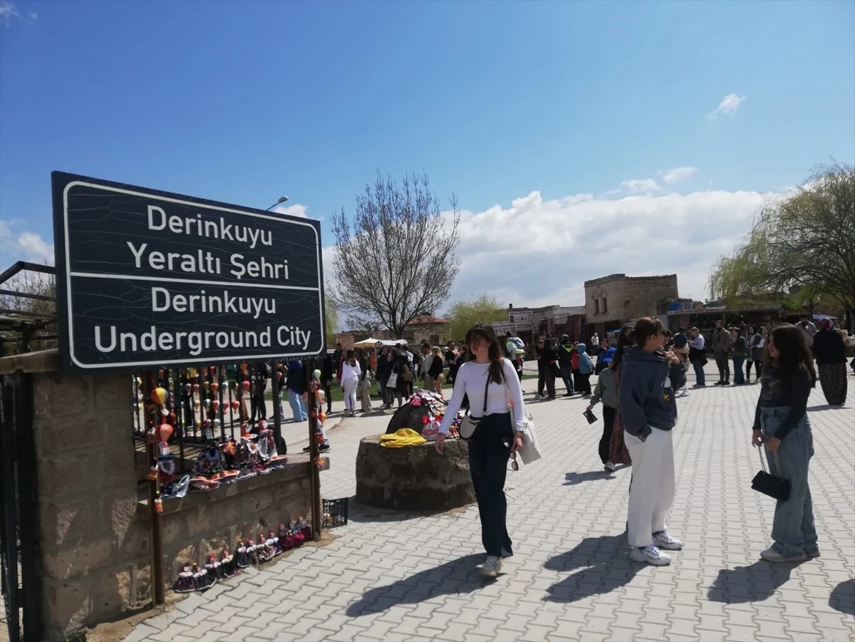 Derinkuyu Yeraltı Şehri, Bayram Tatilinde Ziyaretçi Akınına Uğradı
