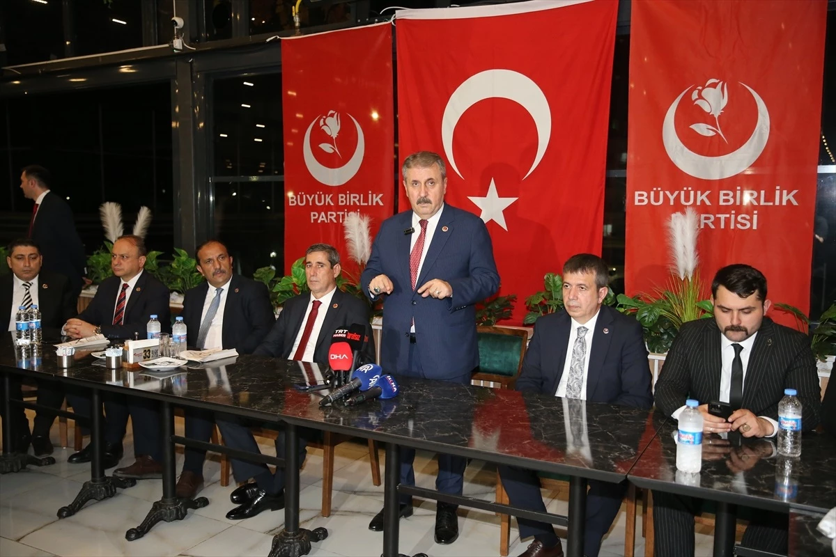 BBP Genel Başkanı Mustafa Destici: Aynı çıkarlar doğrultusunda mücadele ettiğimizde ülkemiz daha huzurlu hale gelecektir