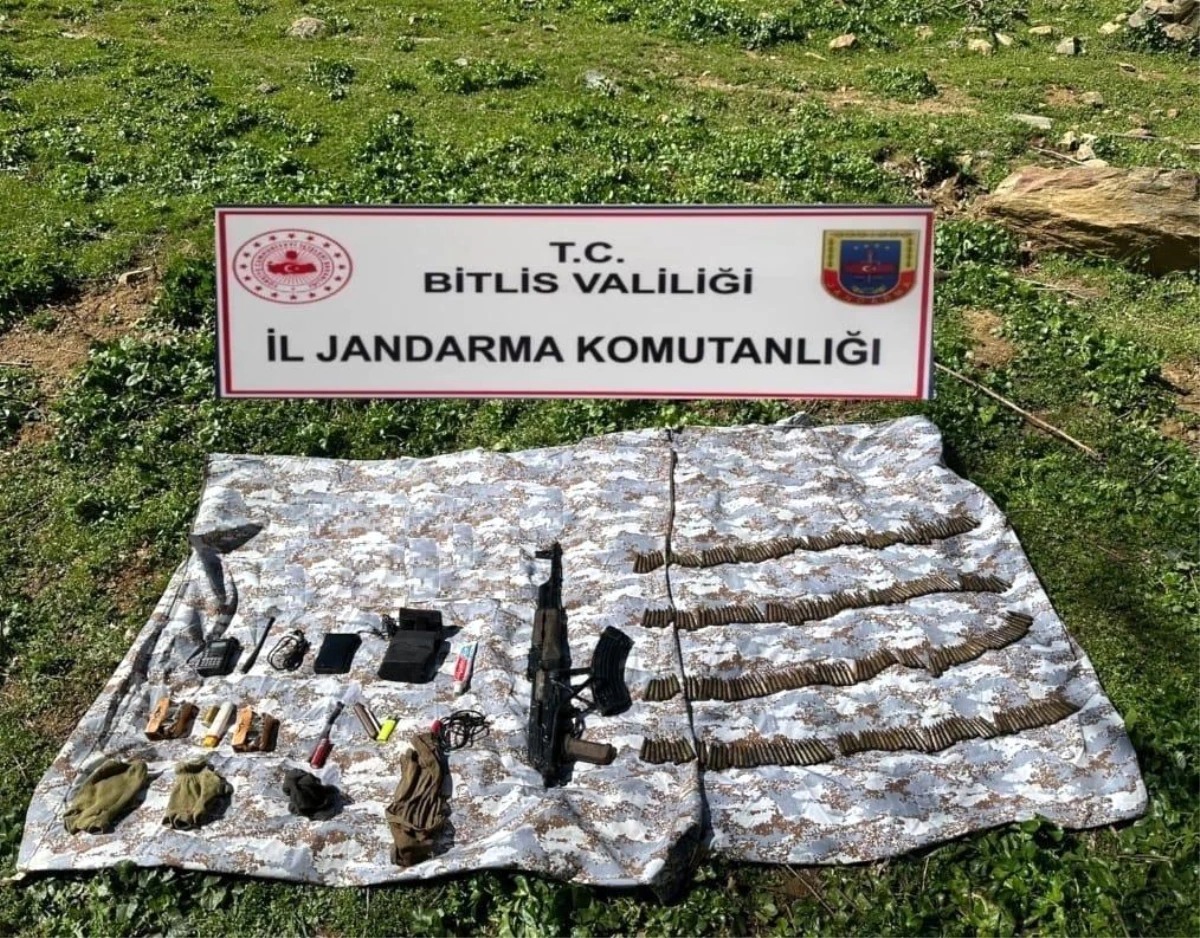 Bitlis'te PKK Operasyonunda Silah ve Mühimmat Ele Geçirildi
