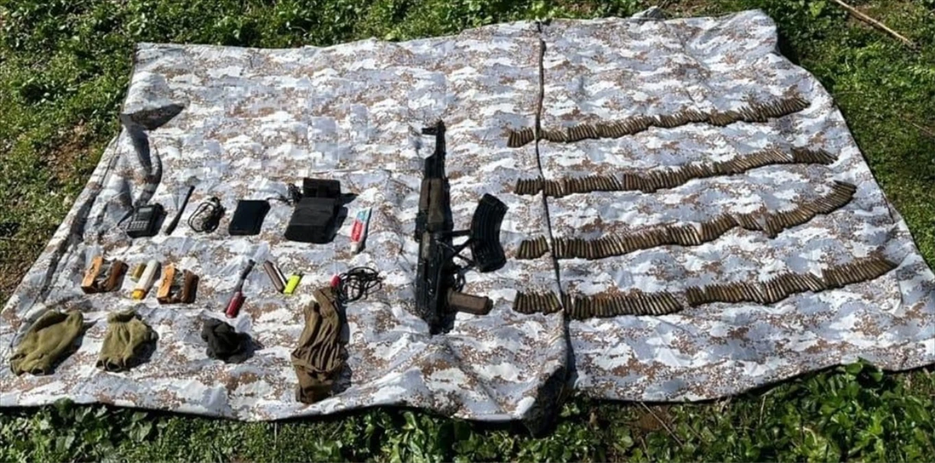 Bitlis’te terör örgütüne ait silah ve malzeme ele geçirildi