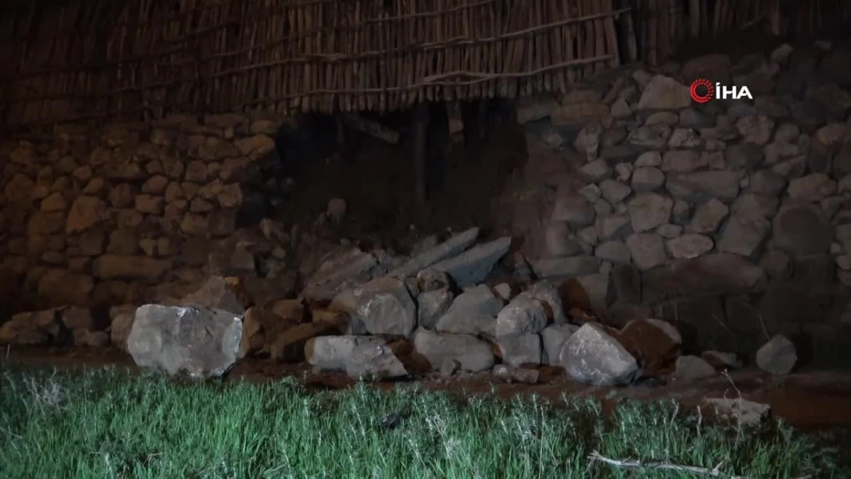 Yozgat’ta deprem sonucu 200’den fazla ev ve ahırda hasar oluştu