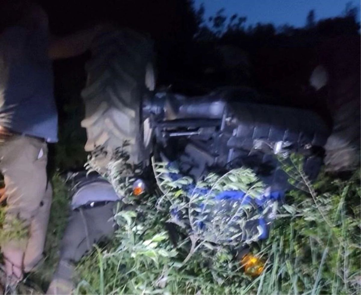 Salihli’de traktör devrildi, sürücü ağır yaralandı