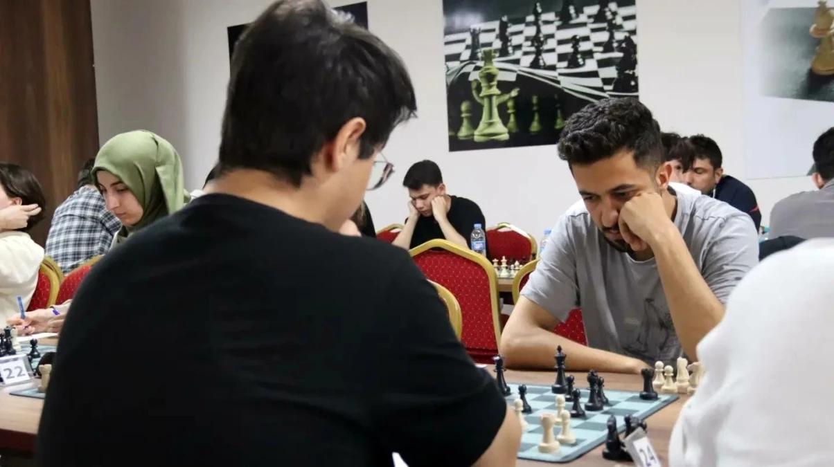 Elazığ’da 23 Nisan Ulusal Egemenlik ve Çocuk Bayramı Satranç Turnuvası Sonuçlandı