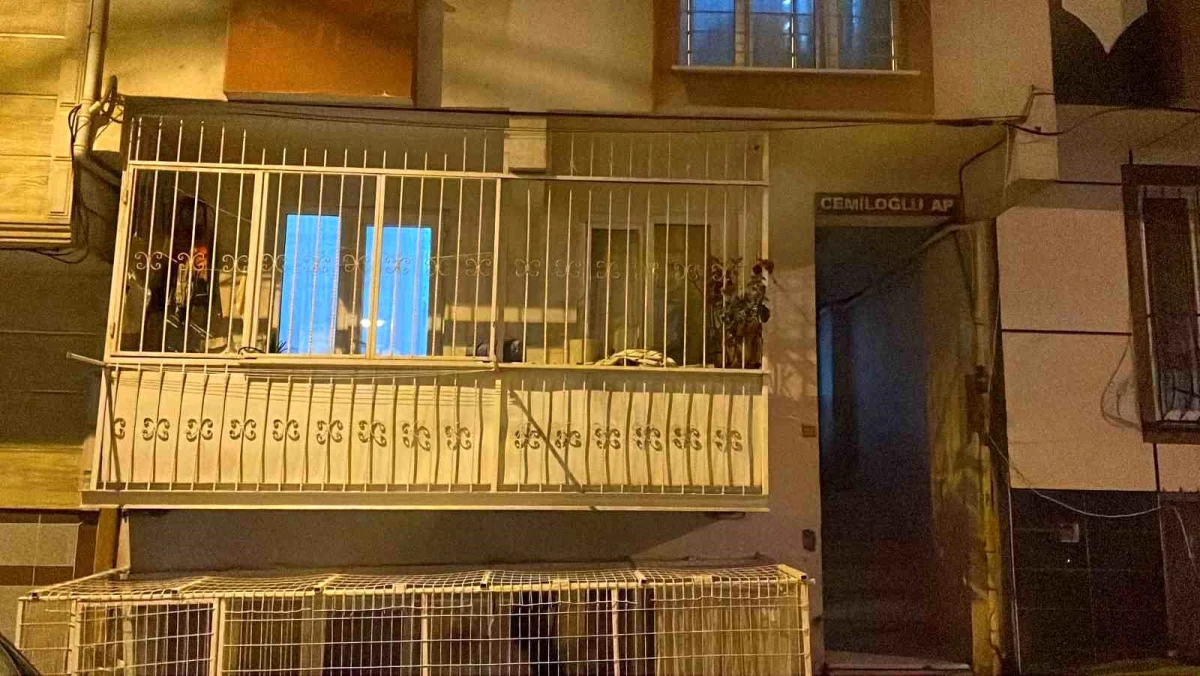 İstanbul Esenyurt’ta 2 çocuk babası şahıs evde ölü bulundu