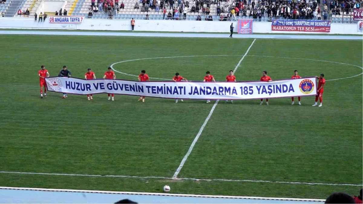 Kırıkkalegücü FSK Futbolcuları Jandarma'nın 185. Yılını Kutladı
