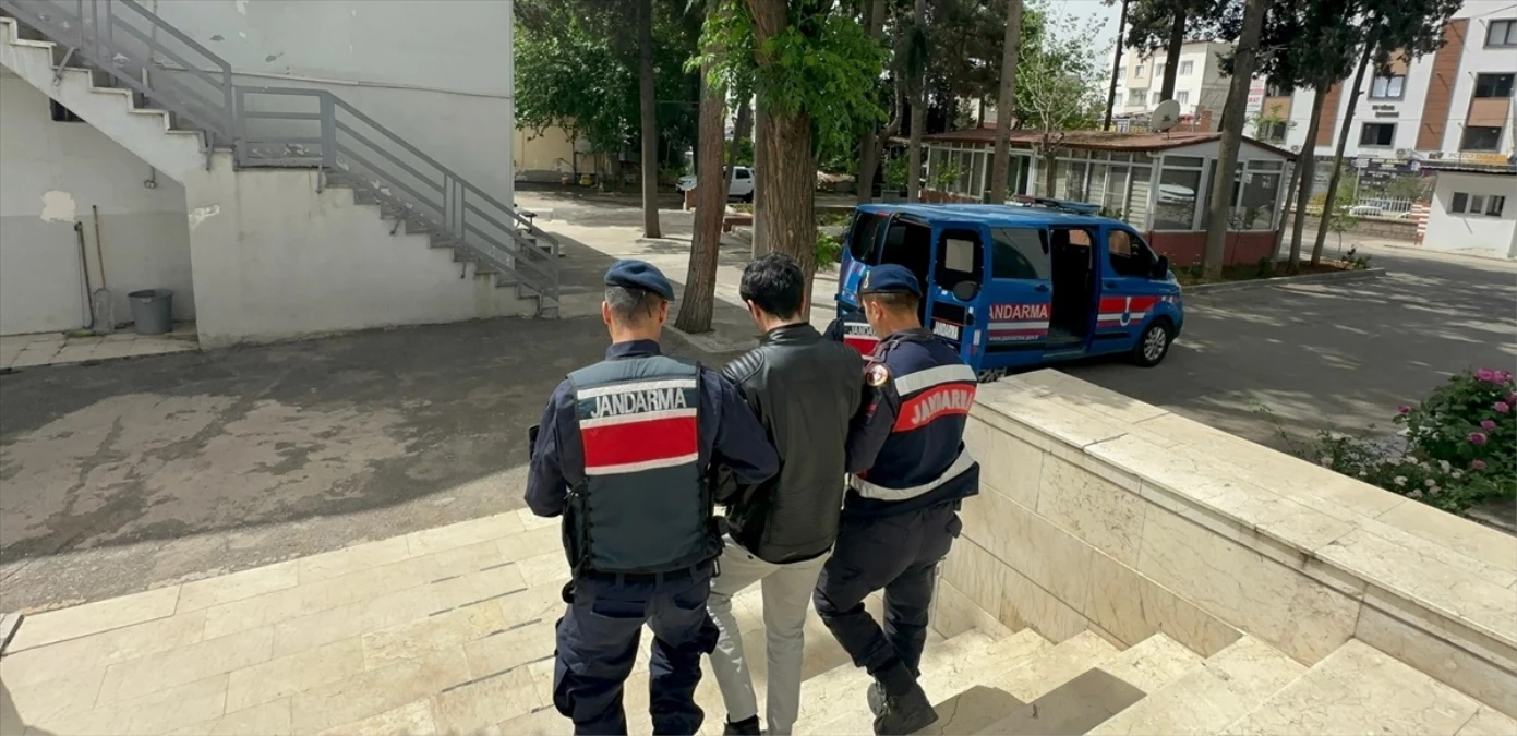 Gaziantep’te Silah Kaçakçısı Tutuklandı