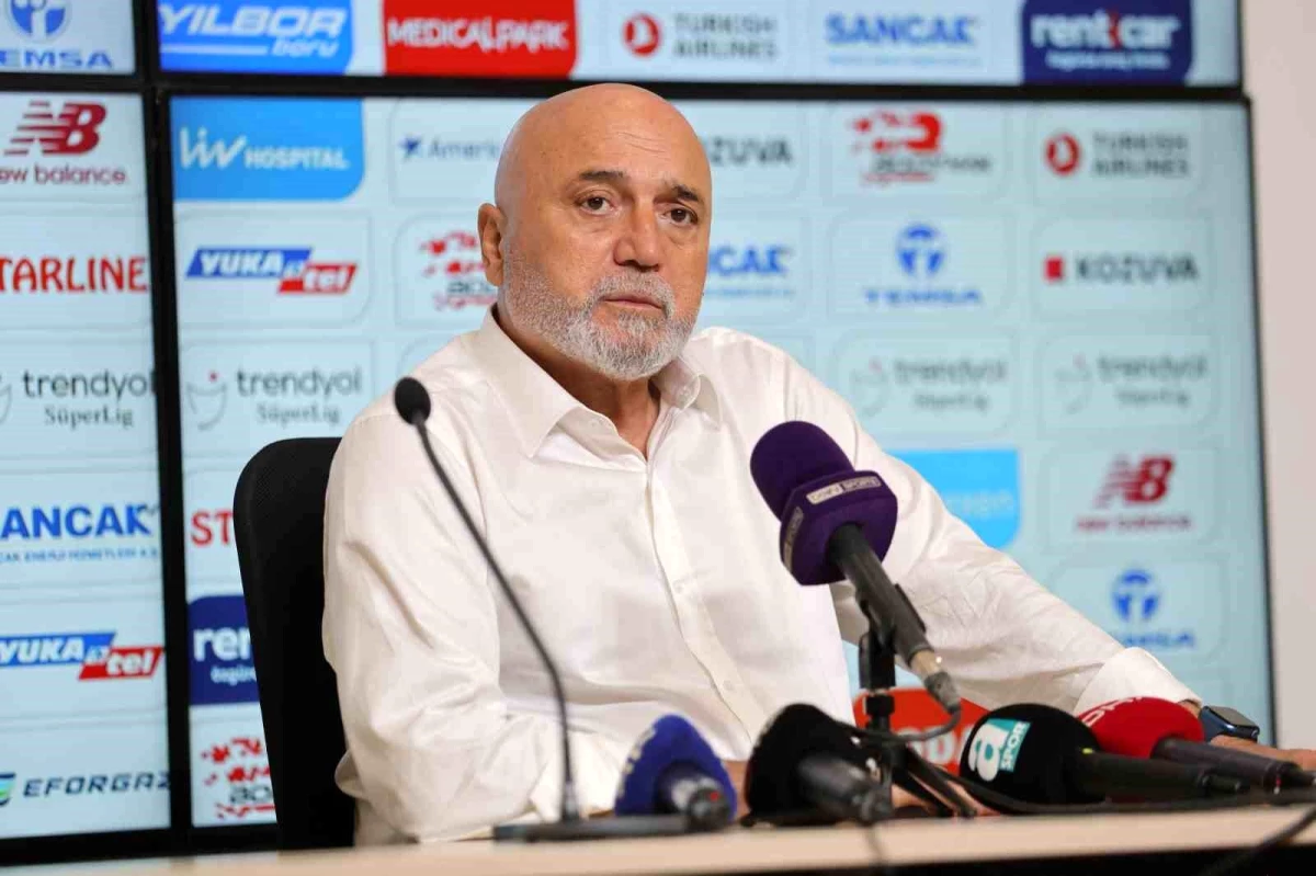 Adana Demirspor Teknik Direktörü Hikmet Karaman: 'Gole kadar alkışlanacak bir mücadele ortaya koyduk'
