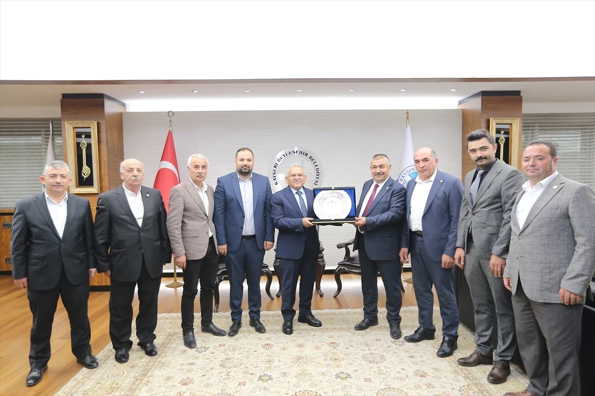 Kayseri Ziraat Odaları Başkanları Büyükşehir Belediye Başkanı’nı Ziyaret Etti