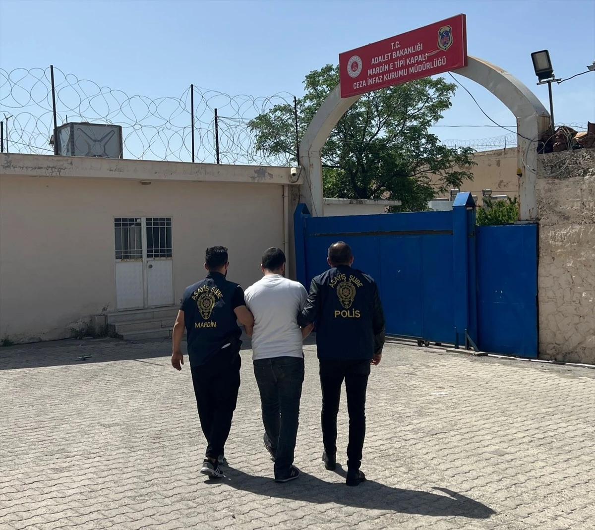 Mardin'de aranan 38 kişiden 14'ü tutuklandı