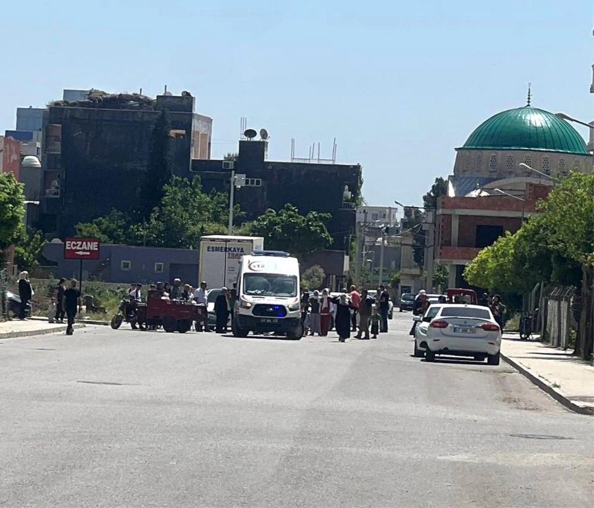 Mardin'de motosiklet ile otomobil çarpıştı, sürücü yaralandı
