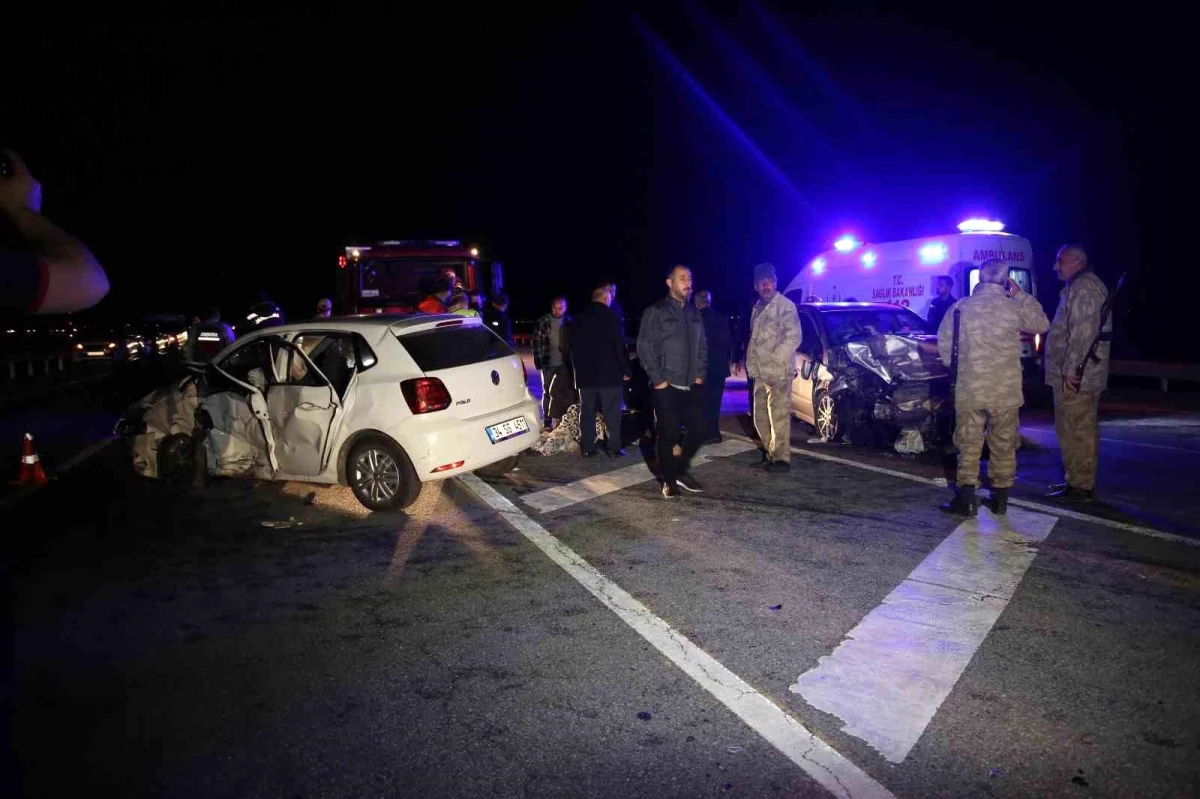 Muş'ta Otomobil Çarpışması: 9 Kişi Yaralandı