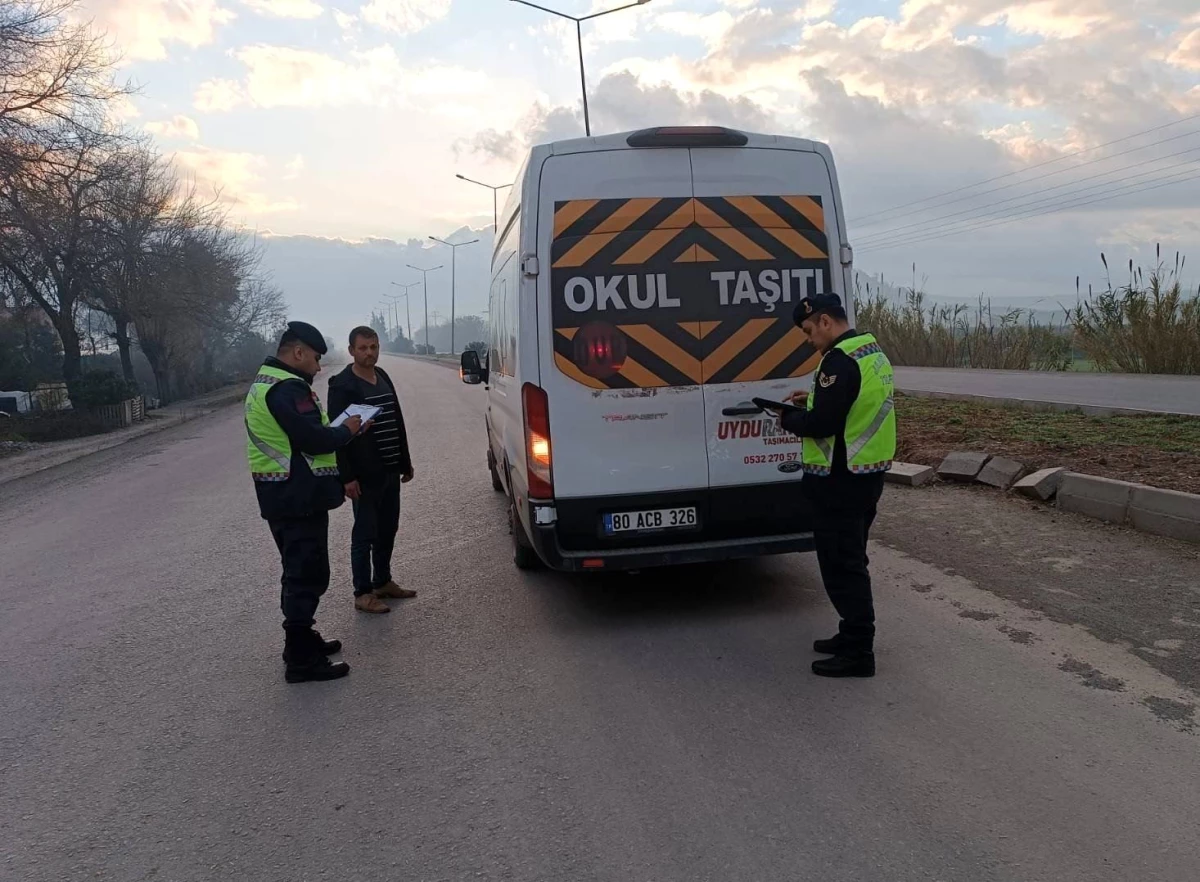 Osmaniye’de Okul Servislerine Yönelik Trafik Denetimi