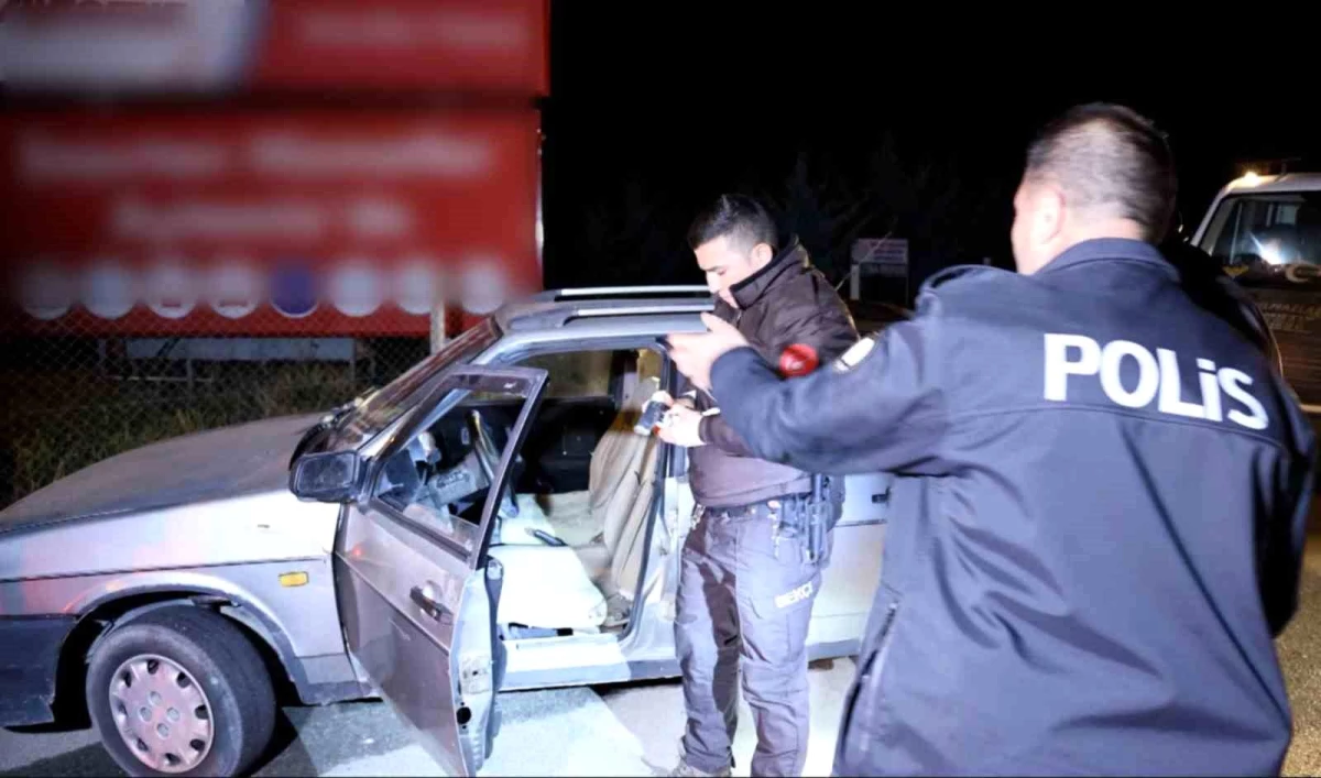 Aksaray’da Ruhsatsız Tabanca ile Yakalanan Sürücüden İnanılmaz Bahaneler