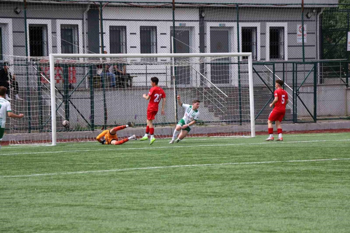 Karabük'te U18 Türkiye Futbol Şampiyonası başladı