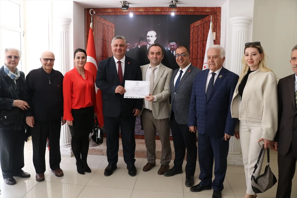 CHP’li Mehmet Gürel Yalova Belediye Başkanı olarak göreve başladı