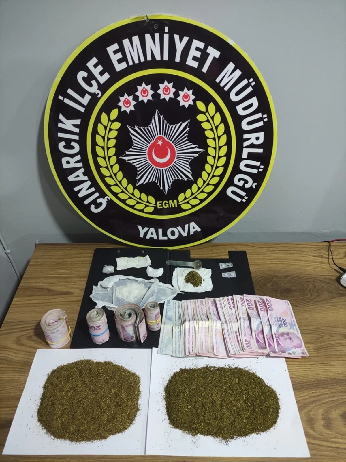 Yalova ve Çınarcık'ta Uyuşturucu Operasyonu: 3 Tutuklama