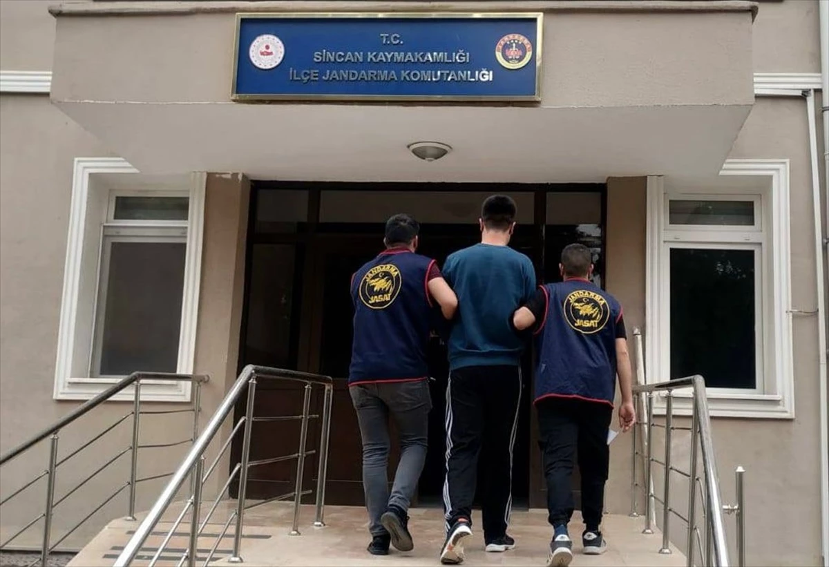 Yozgat İl Jandarma Komutanlığı, Ankara'da 4 Hükümlüyü Yakaladı