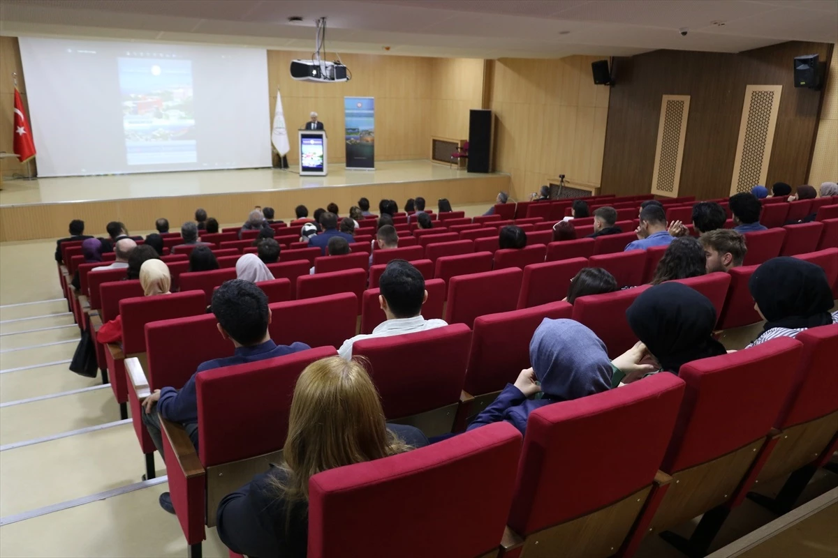 Zonguldak'ta İletişim Araştırmaları Sempozyumu Başladı