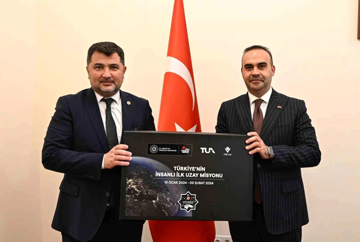 AK Parti Düzce Milletvekili Ercan Öztürk, Akçakoca OSB taleplerini Bakan Kacır'a iletti