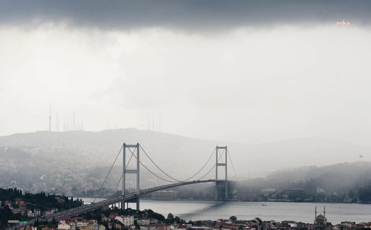 İstanbul’da Hafta Sonu Fırtına ve Yağış Bekleniyor