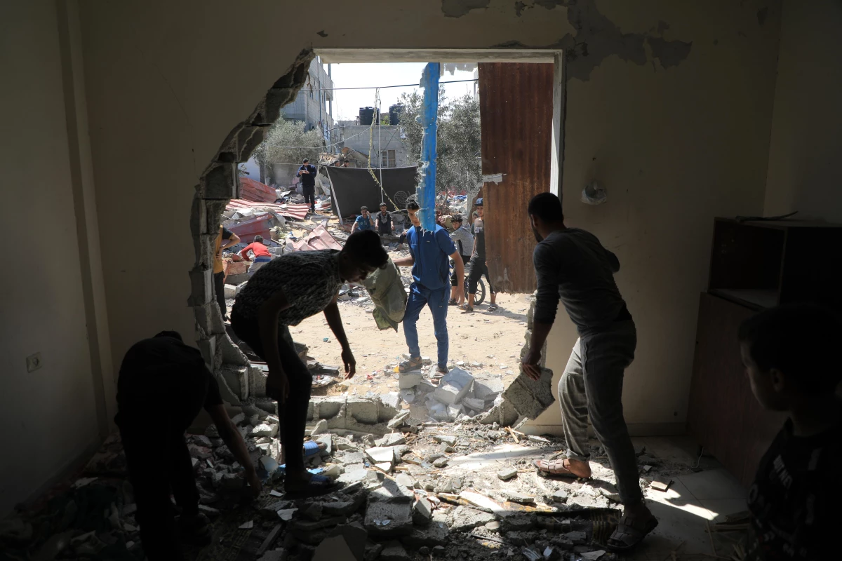 Gazze Şeridi’nde İsrail Saldırılarında 20 Kişi Hayatını Kaybetti