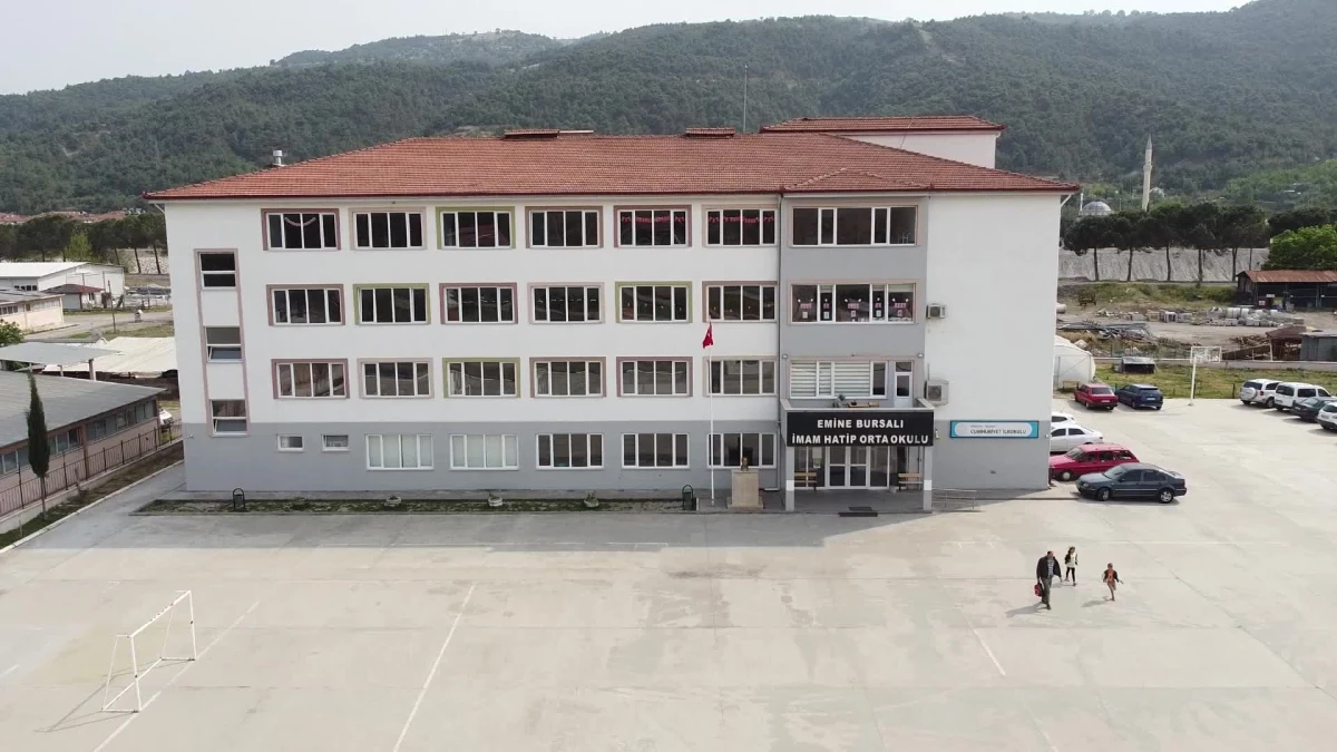 Amasya’da Okulda Ata Tohumları Üretiliyor