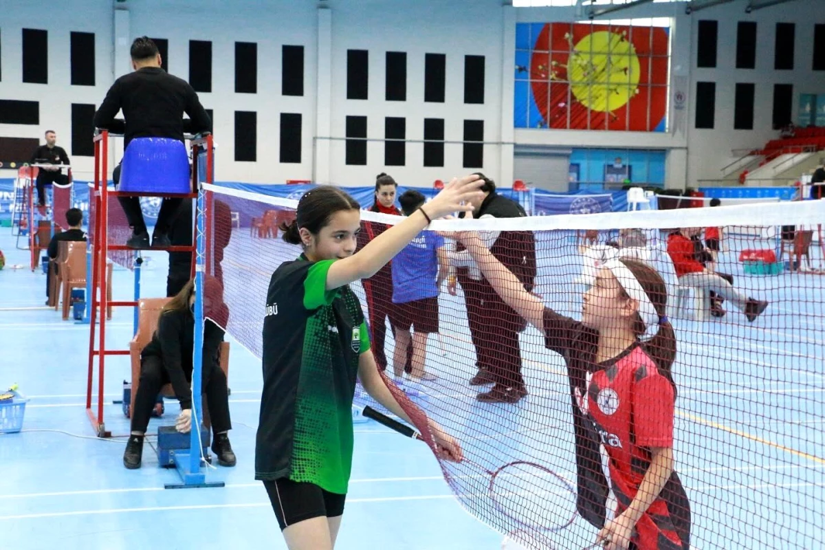 Badminton Okul Sporları Küçükler Grup Şampiyonası Denizli’de Yapılacak