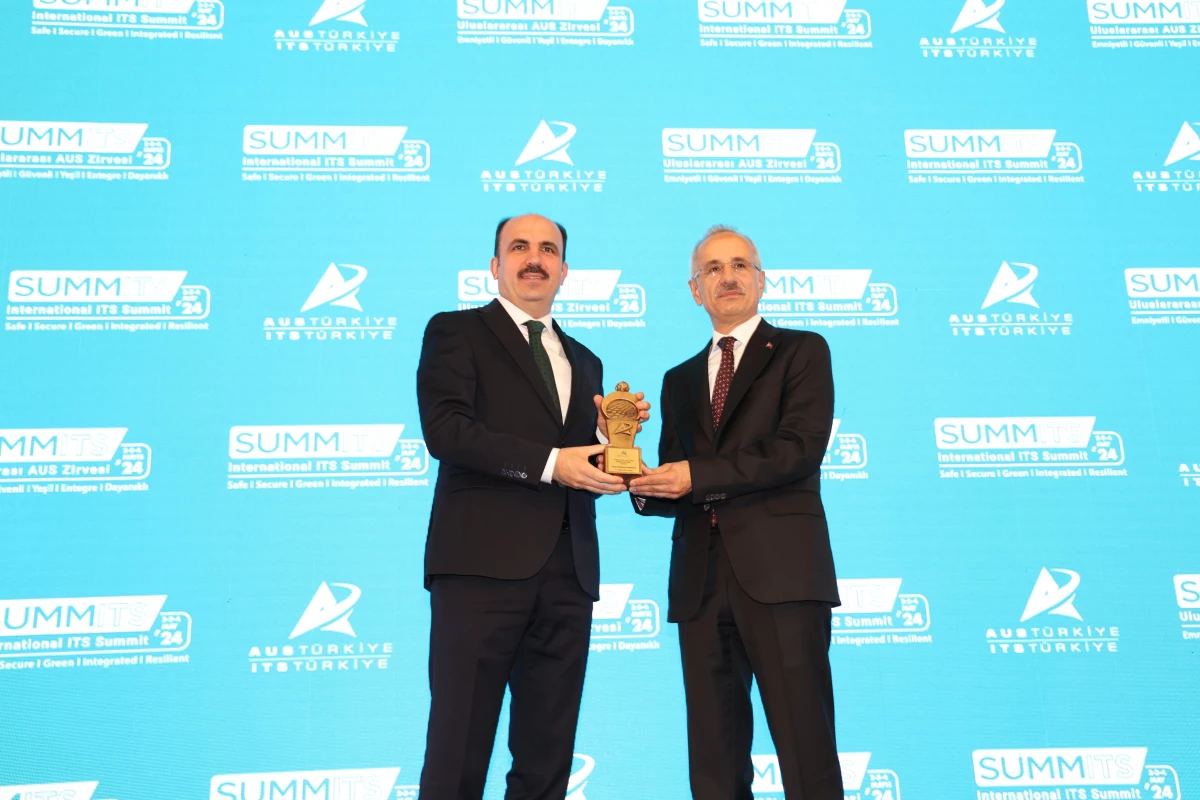 Başkan Altay'a " Erişilebilir konya" Çalışmaları İçin "Belediyecilik Ödülü"