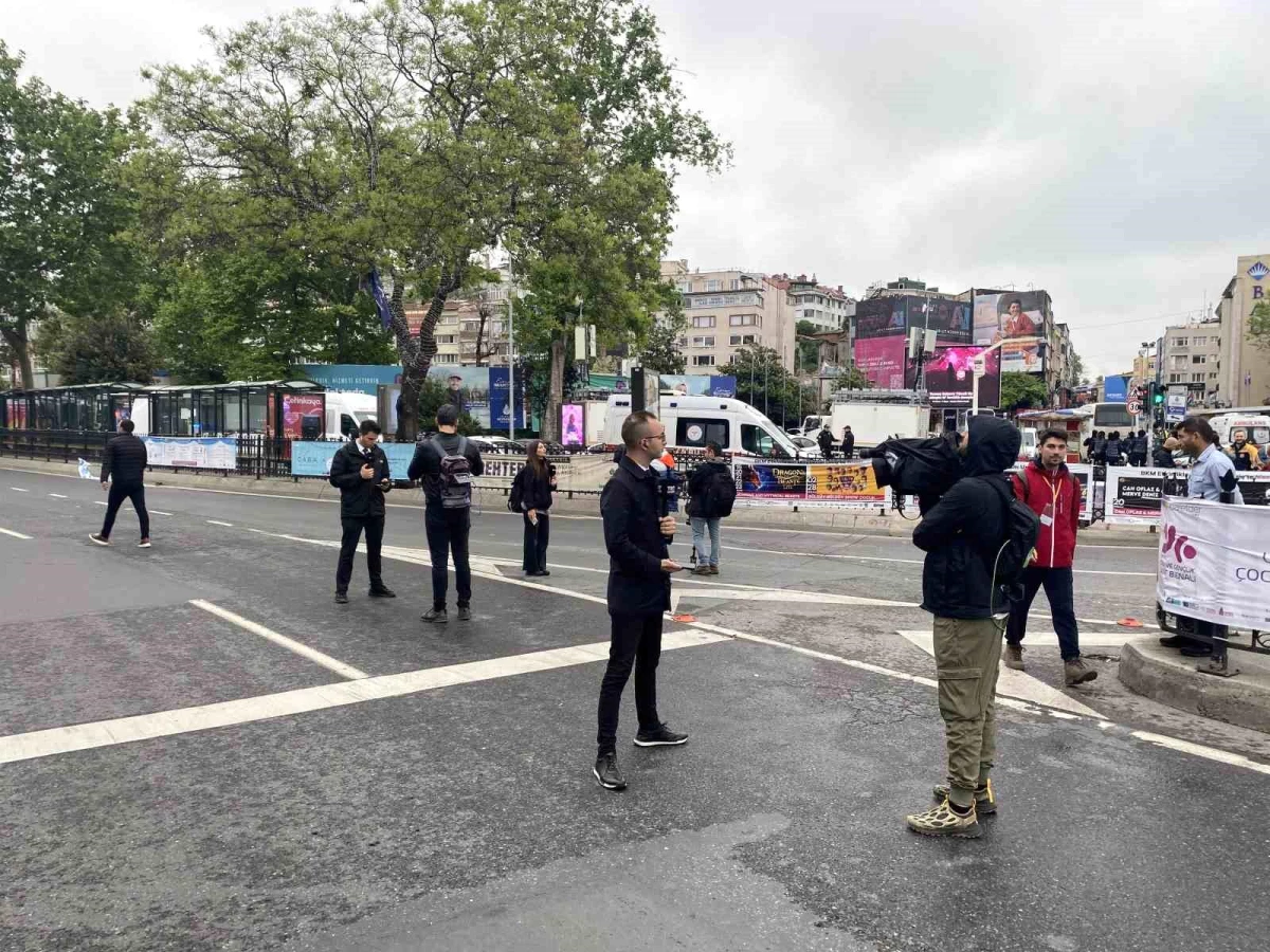 Beşiktaş’ta 1 Mayıs Emek ve Dayanışma Günü için Geniş Güvenlik Önlemleri Alındı