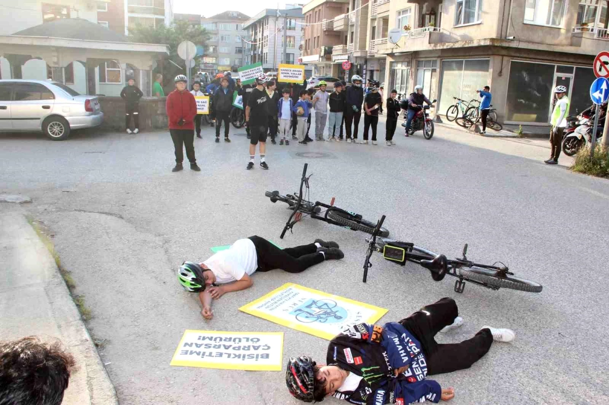 Düzce’de Bisikletliler Trafikte Farkındalık Oluşturdu