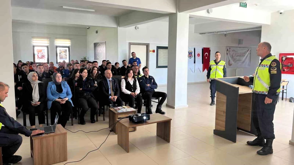 Samsun’da Trafik Haftası etkinlikleri kapsamında cezaevi personellerine eğitim semineri