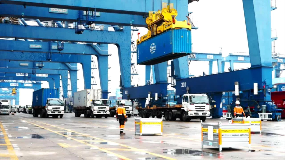 Çin, Tianjin Limanı’ndan Güney Amerika’ya yeni bir nakliye rotası başlattı