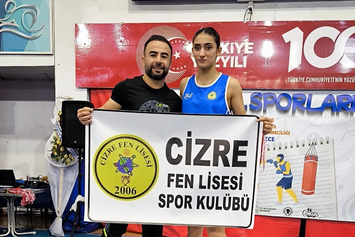 Cizre Fen Lisesi Öğrencisi Pınar Benek Türkiye Şampiyonu Oldu