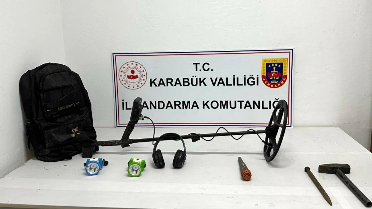 Karabük'te Dedektörle Arama Yapan 2 Kişi Suçüstü Yakalandı