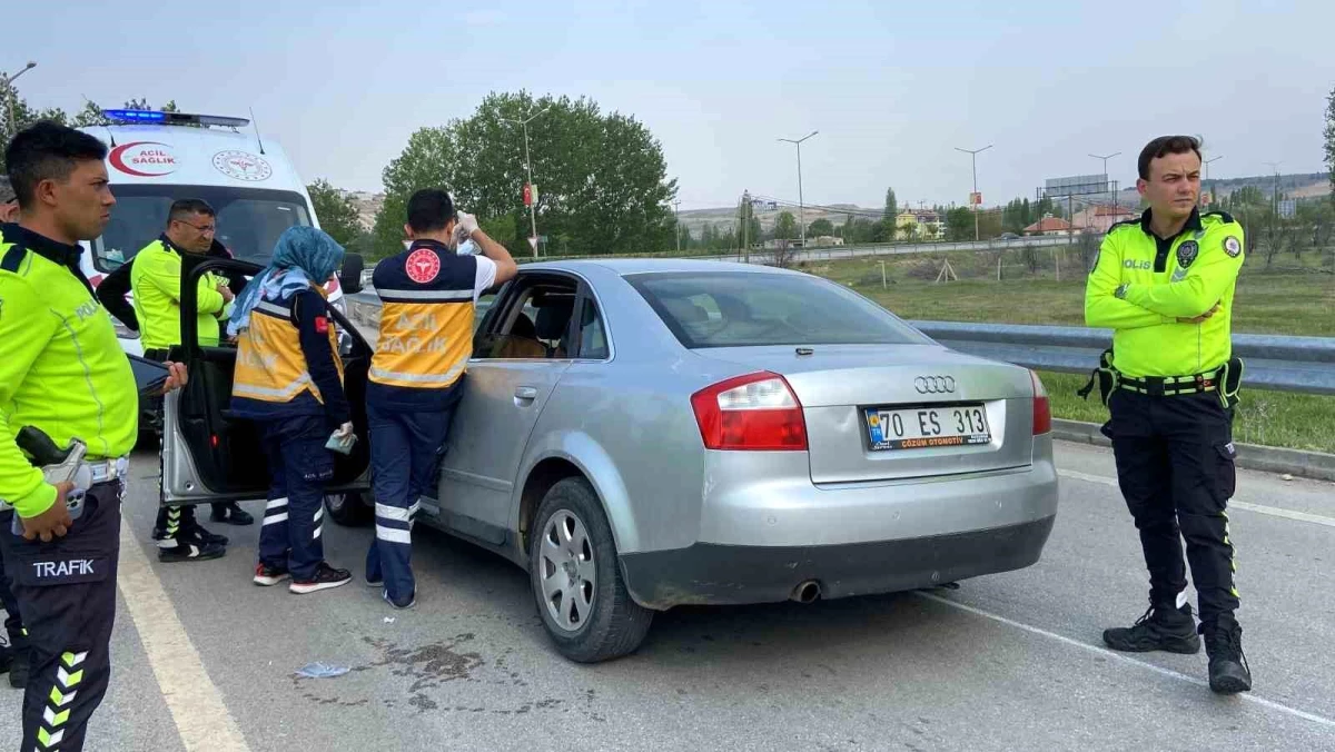 Karaman’da direksiyon başında rahatsızlanan sürücü kaza yaptı