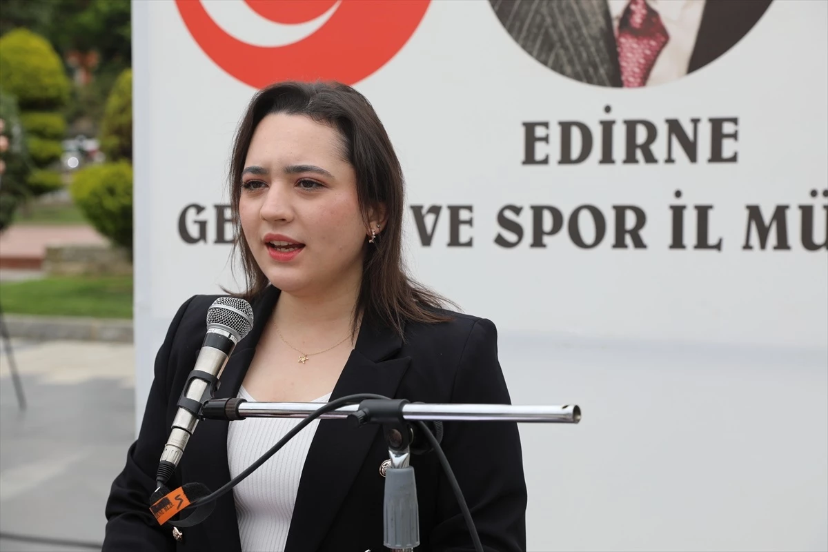 Edirne’de Gençlik Haftası Töreni Düzenlendi