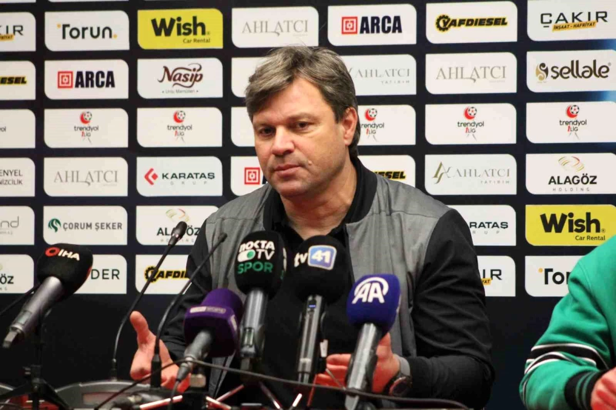 Kocaelispor Teknik Direktörü Ertuğrul Sağlam: ‘Süper Lig hedefine ulaşamamanın hayal kırıklığı ve üzüntüsünü yaşıyorum’
