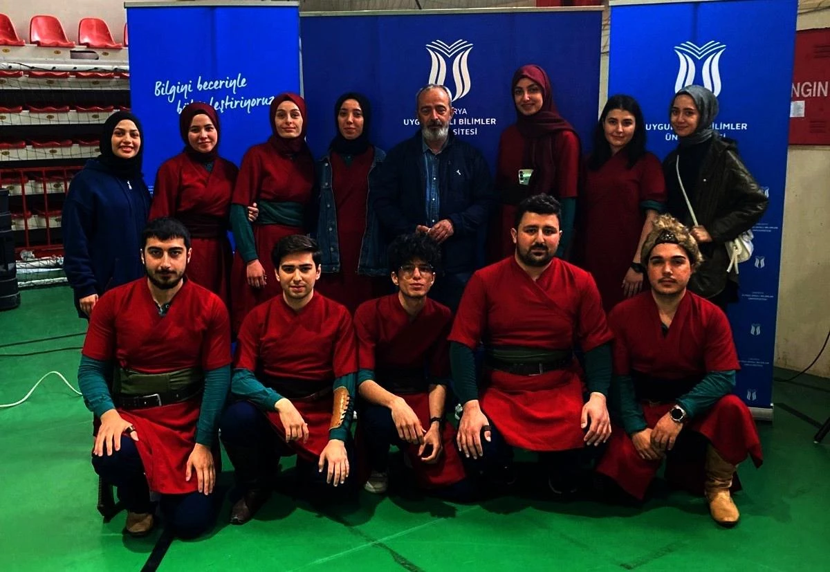 SUBÜ’de düzenlenen okçuluk yarışmasında Düzce Üniversitesi birinci oldu