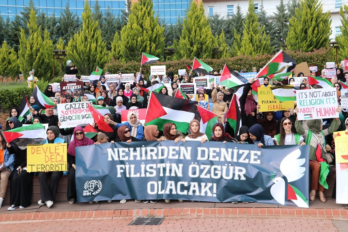 Kilis 7 Aralık Üniversitesi Öğrencileri Filistin'e Destek İçin Eylem Yaptı