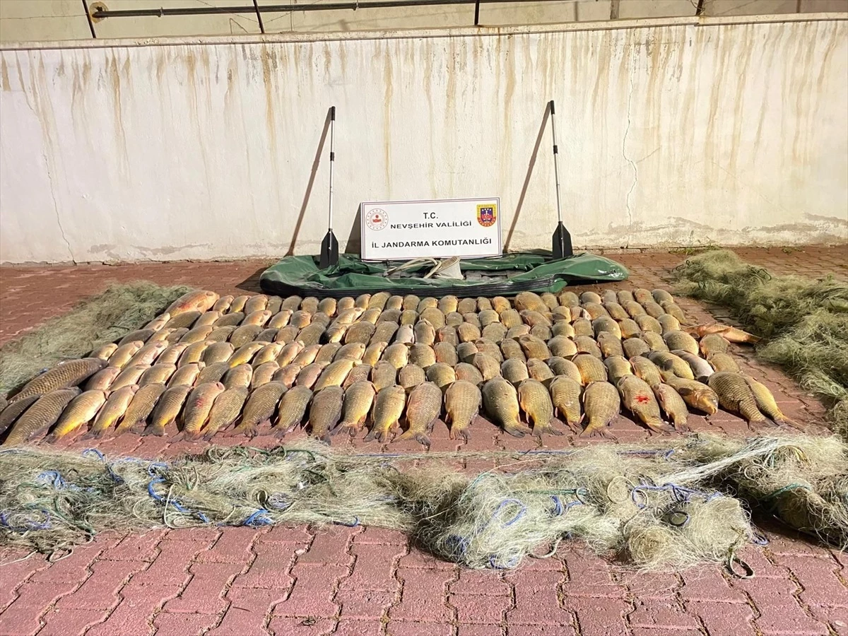 Nevşehir'de Kaçak Balık Avlayan 2 Kişi Suçüstü Yakalandı