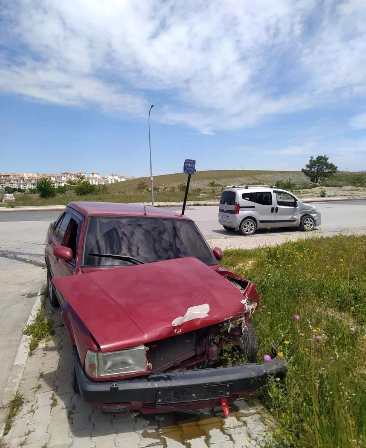 Kütahya’da trafik kazası: 3 kişi yaralandı