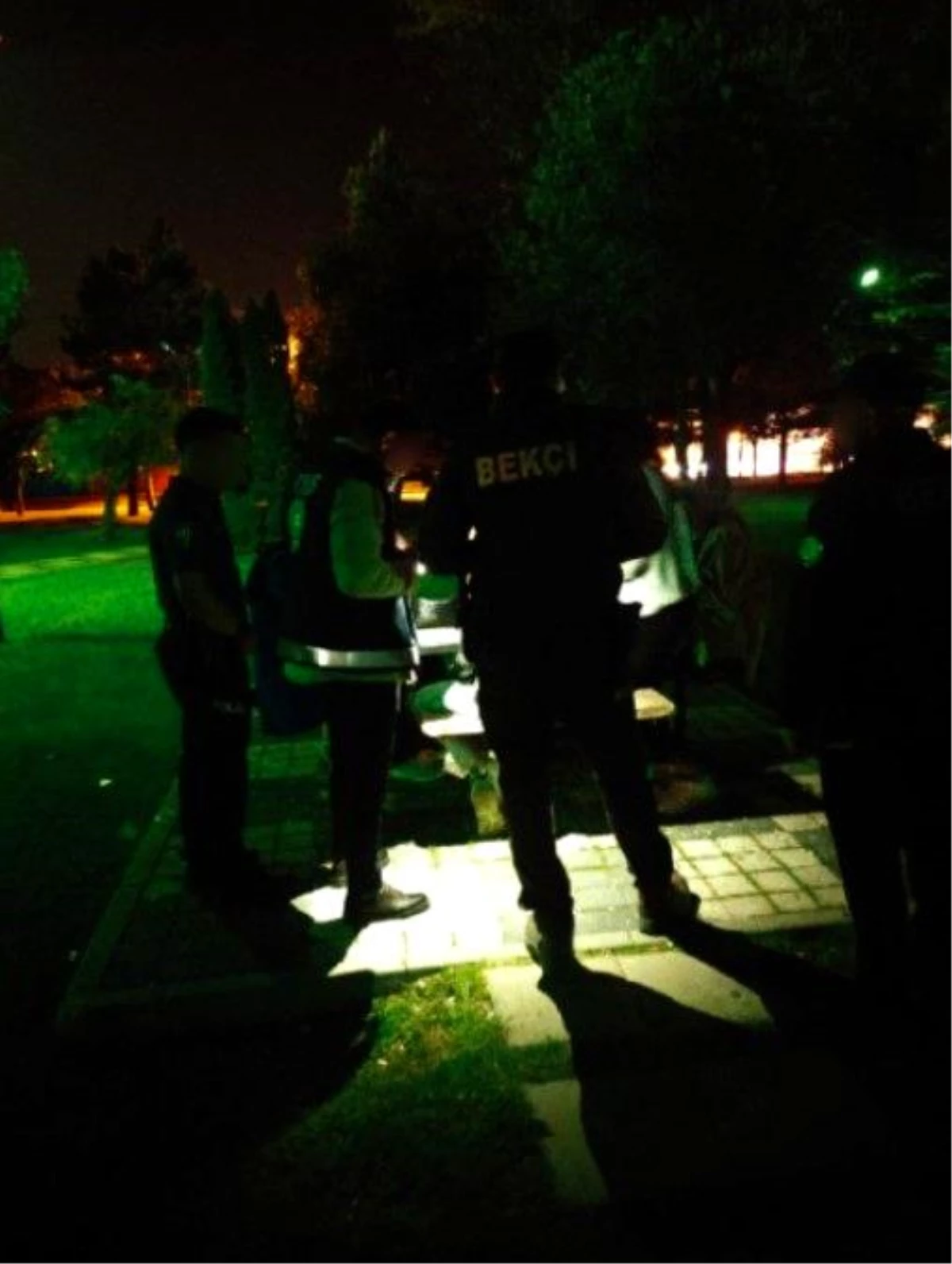 Eskişehir'de Tombakzade Parkı ve çevresinde 43 şahıs sorgulandı