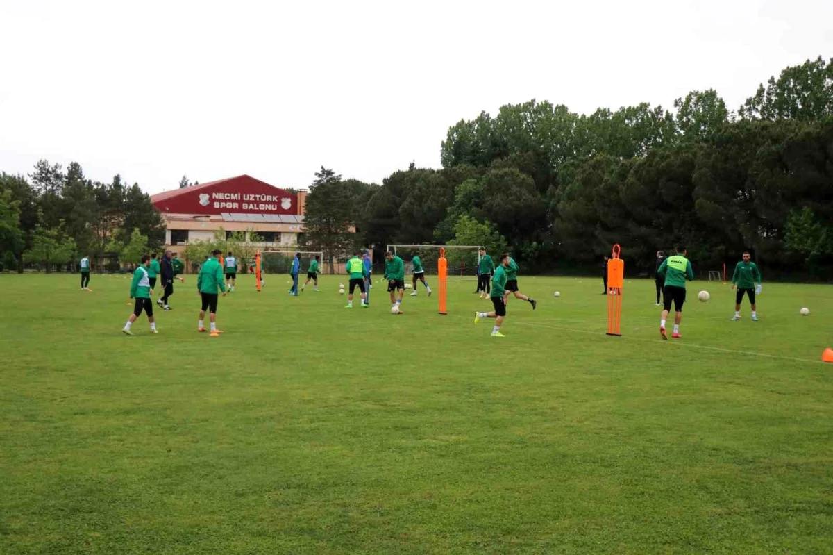 Sakaryaspor Play-Off'larda Süper Lig hayali için ter dökecek