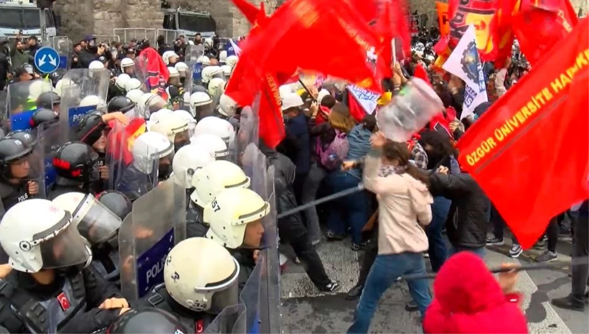 Saraçhane’den Taksim’e yürümek isteyen eylemciler polise damacana ile vurdu