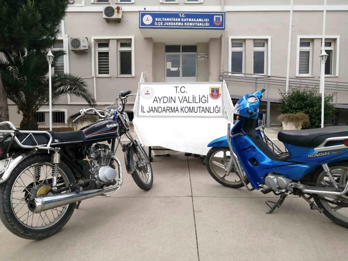 Aydın'da aranan şahsa yönelik operasyonda 2 motosiklet ele geçirildi